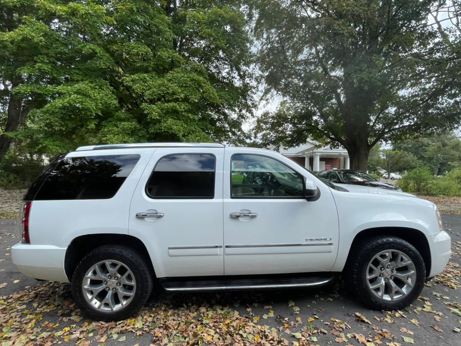 Used GMC Yukon AWD 4dr 1500 Denali 2010 | Lava Motors 2 Inc. Canton, Connecticut Used GMC Yukon AWD 4dr 1500 Denali 2010 | Lava Motors 2 Inc. Canton, Connecticut
