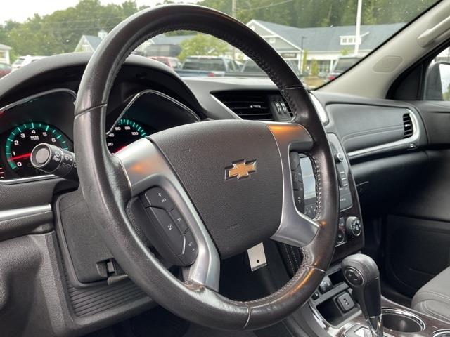 Used Chevrolet Traverse LT 2017 | Blasius Federal Road. Brookfield, Connecticut Used Chevrolet Traverse LT 2017 | Blasius Federal Road. Brookfield, Connecticut