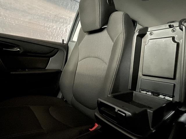 Used Chevrolet Traverse LT 2017 | Blasius Federal Road. Brookfield, Connecticut Used Chevrolet Traverse LT 2017 | Blasius Federal Road. Brookfield, Connecticut