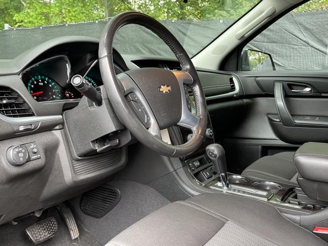 Used Chevrolet Traverse LT 2017 | Blasius Federal Road. Brookfield, Connecticut Used Chevrolet Traverse LT 2017 | Blasius Federal Road. Brookfield, Connecticut