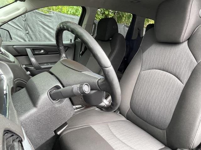Used Chevrolet Traverse LT 2017 | Blasius Federal Road. Brookfield, Connecticut Used Chevrolet Traverse LT 2017 | Blasius Federal Road. Brookfield, Connecticut