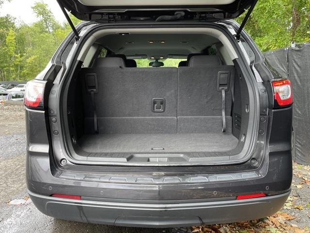 Used Chevrolet Traverse LT 2017 | Blasius Federal Road. Brookfield, Connecticut Used Chevrolet Traverse LT 2017 | Blasius Federal Road. Brookfield, Connecticut