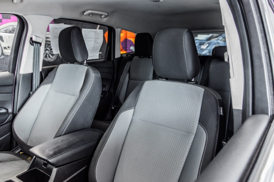 Used Ford Escape SE FWD 2019 | 26 Motors Long Island. ELMONT, New York Used Ford Escape SE FWD 2019 | 26 Motors Long Island. ELMONT, New York