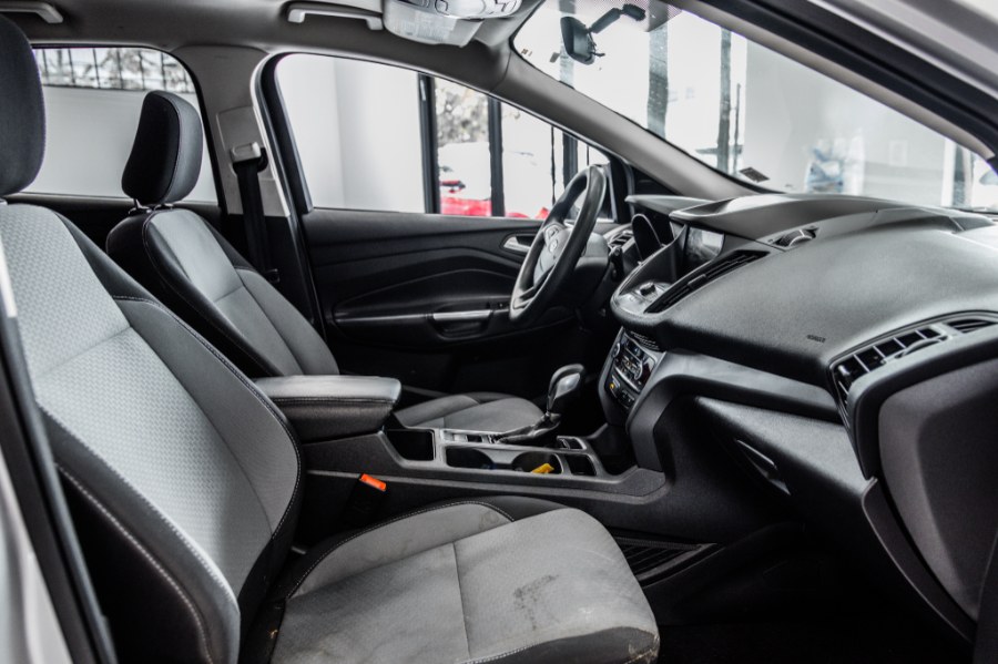 Used Ford Escape SE FWD 2019 | 26 Motors Long Island. ELMONT, New York Used Ford Escape SE FWD 2019 | 26 Motors Long Island. ELMONT, New York