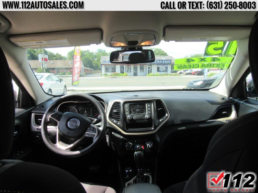 2015 Jeep Cherokee 4WD 4dr Sport, available for sale in Patchogue, New York | 112 Auto Sales. Patchogue, New York 2015 Jeep Cherokee 4WD 4dr Sport, available for sale in Patchogue, New York | 112 Auto Sales. Patchogue, New York
