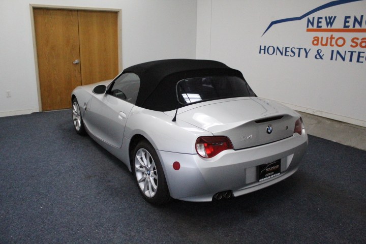 Used BMW Z4 Z4 2dr Roadster 3.0i 2006 | New England Auto Sales LLC. Plainville, Connecticut Used BMW Z4 Z4 2dr Roadster 3.0i 2006 | New England Auto Sales LLC. Plainville, Connecticut