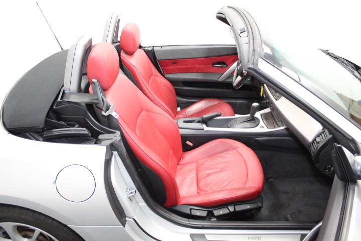 Used BMW Z4 Z4 2dr Roadster 3.0i 2006 | New England Auto Sales LLC. Plainville, Connecticut Used BMW Z4 Z4 2dr Roadster 3.0i 2006 | New England Auto Sales LLC. Plainville, Connecticut