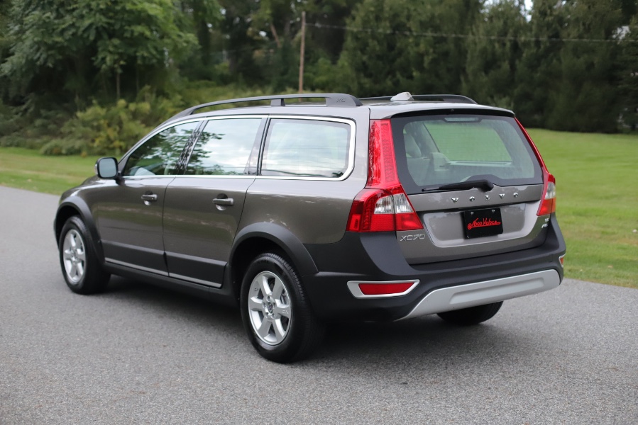 2010 Volvo XC70 Base, available for sale in North Salem, New York | Meccanic Shop North Inc. North Salem, New York 2010 Volvo XC70 Base, available for sale in North Salem, New York | Meccanic Shop North Inc. North Salem, New York
