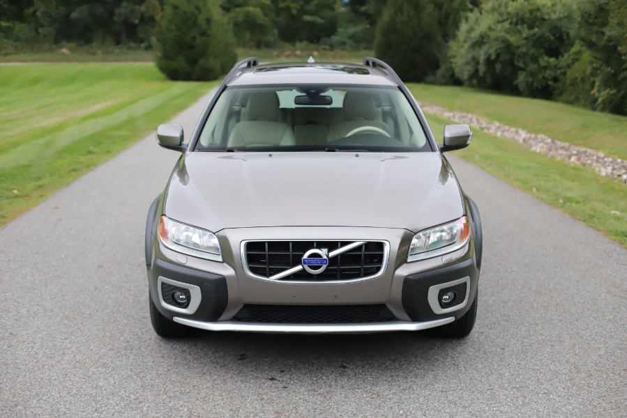 2010 Volvo XC70 Base, available for sale in North Salem, New York | Meccanic Shop North Inc. North Salem, New York 2010 Volvo XC70 Base, available for sale in North Salem, New York | Meccanic Shop North Inc. North Salem, New York