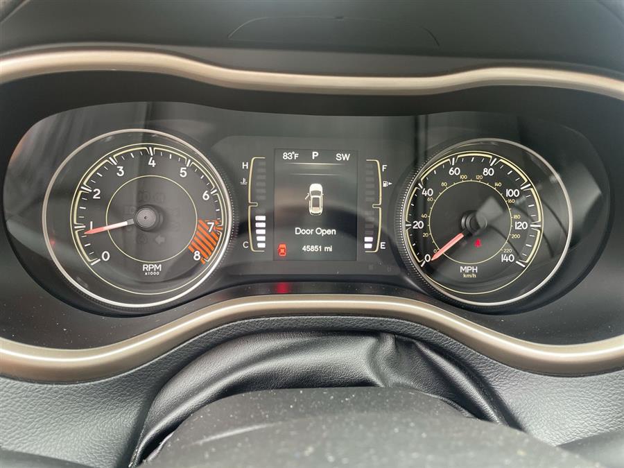 Used Jeep Cherokee 4WD 4dr Latitude 2014 | Wiz Leasing Inc. Stratford, Connecticut Used Jeep Cherokee 4WD 4dr Latitude 2014 | Wiz Leasing Inc. Stratford, Connecticut