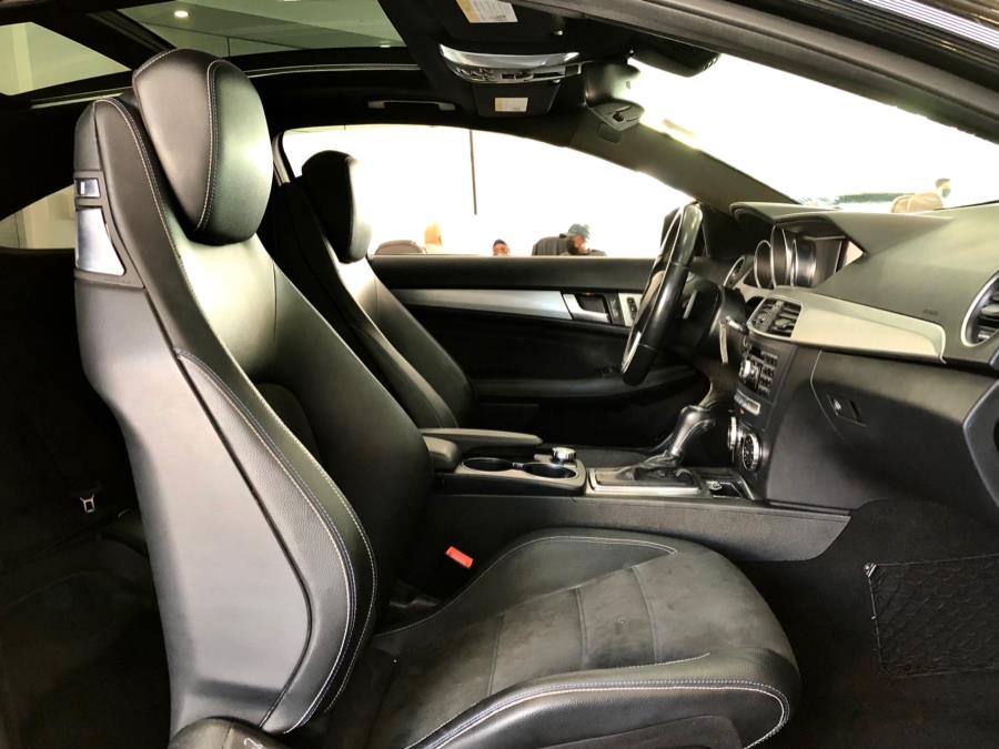Used Mercedes-Benz C-Class 2dr Cpe C 350 4MATIC 2015 | Luxury Motor Club. Franklin Square, New York Used Mercedes-Benz C-Class 2dr Cpe C 350 4MATIC 2015 | Luxury Motor Club. Franklin Square, New York