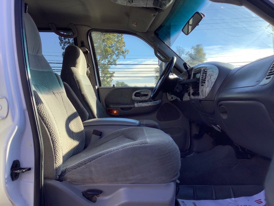 Used Ford F-150 SuperCrew Crew Cab 139" XLT 4WD 2001 | Marsh Auto Sales LLC. Ortonville, Michigan Used Ford F-150 SuperCrew Crew Cab 139" XLT 4WD 2001 | Marsh Auto Sales LLC. Ortonville, Michigan