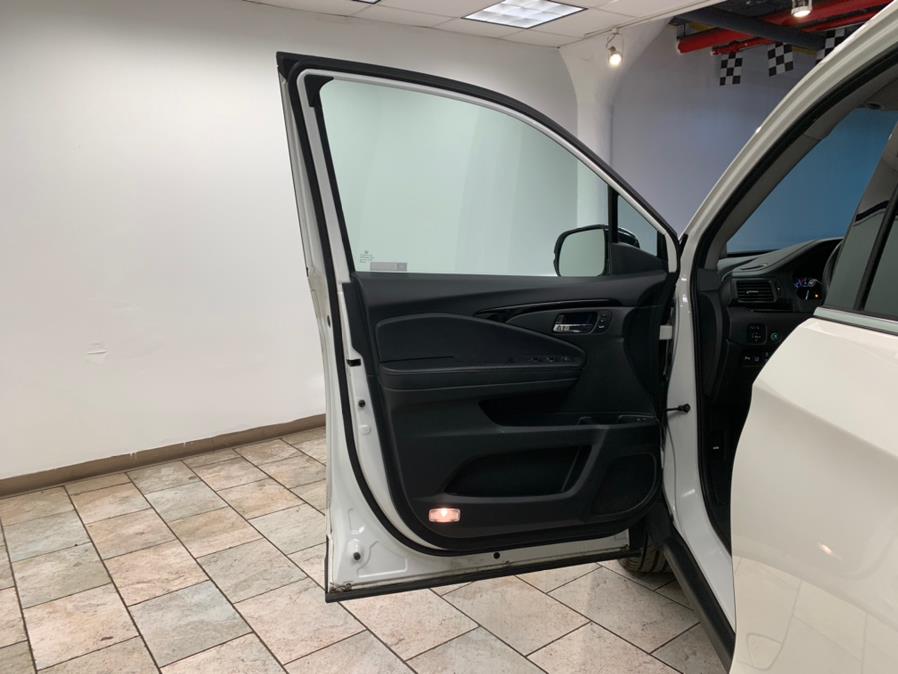 Used Honda Pilot Touring AWD 2018 | European Auto Expo. Lodi, New Jersey Used Honda Pilot Touring AWD 2018 | European Auto Expo. Lodi, New Jersey