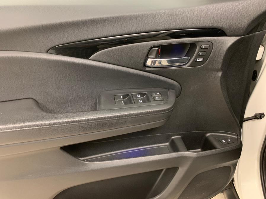 Used Honda Pilot Touring AWD 2018 | European Auto Expo. Lodi, New Jersey Used Honda Pilot Touring AWD 2018 | European Auto Expo. Lodi, New Jersey