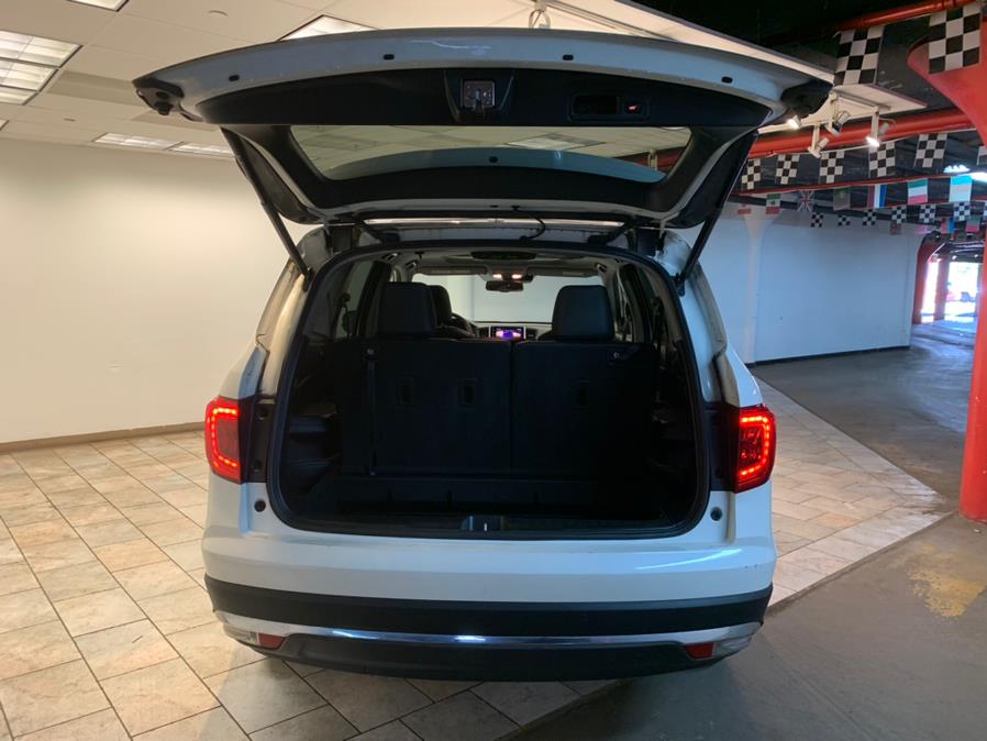 Used Honda Pilot Touring AWD 2018 | European Auto Expo. Lodi, New Jersey Used Honda Pilot Touring AWD 2018 | European Auto Expo. Lodi, New Jersey