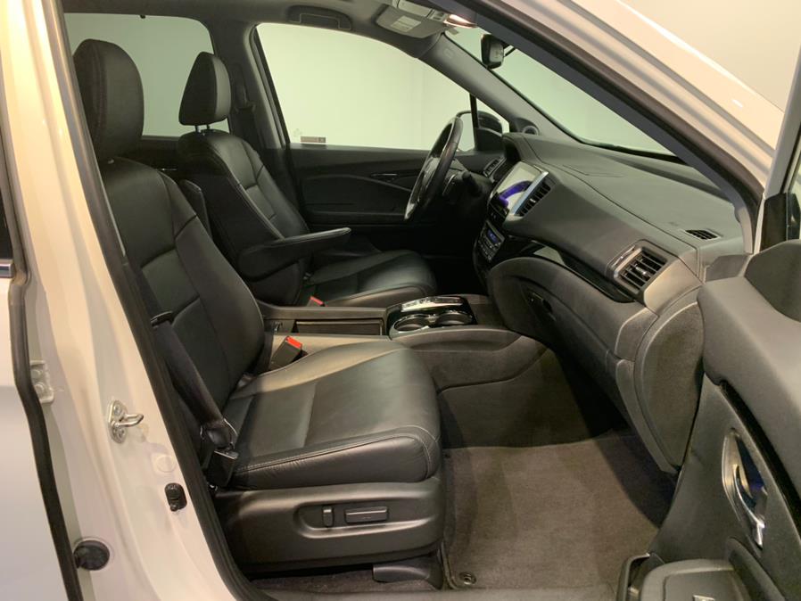 Used Honda Pilot Touring AWD 2018 | European Auto Expo. Lodi, New Jersey Used Honda Pilot Touring AWD 2018 | European Auto Expo. Lodi, New Jersey