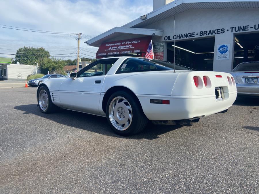1992 Chevrolet Corvette 2dr Coupe Hatchback, available for sale in Plainview , New York | Ace Motor Sports Inc. Plainview , New York 1992 Chevrolet Corvette 2dr Coupe Hatchback, available for sale in Plainview , New York | Ace Motor Sports Inc. Plainview , New York
