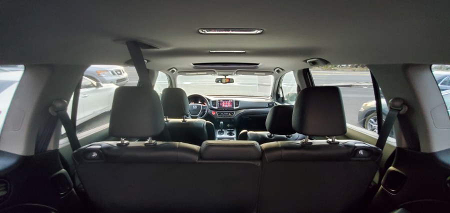 Used Honda Pilot EX-L AWD 2017 | Rubber Bros Auto World. Brooklyn, New York Used Honda Pilot EX-L AWD 2017 | Rubber Bros Auto World. Brooklyn, New York