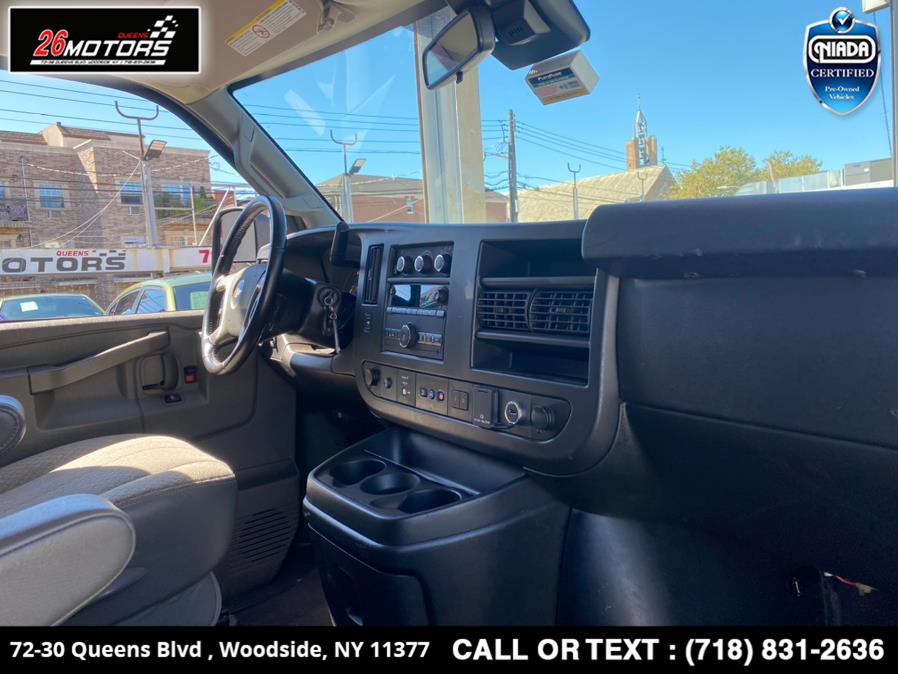 Used Chevrolet Express Passenger RWD 3500 135" LT 2019 | 26 Motors Queens. Woodside, New York Used Chevrolet Express Passenger RWD 3500 135" LT 2019 | 26 Motors Queens. Woodside, New York