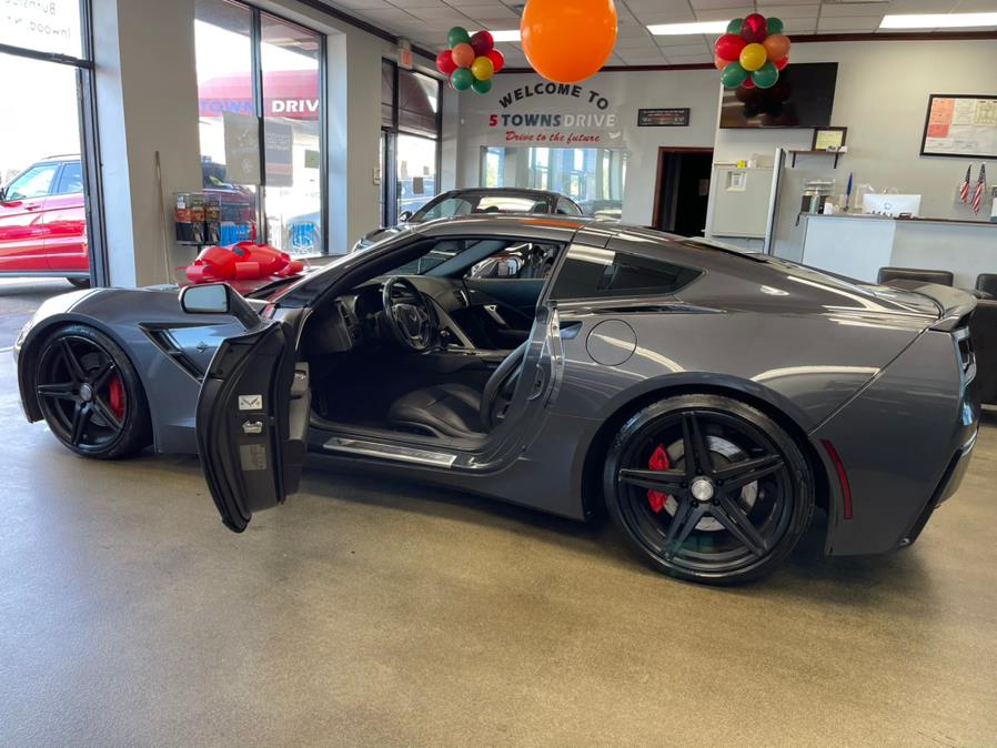 Used Chevrolet Corvette Stingray 2dr Z51 Cpe w/1LT 2014 | 5 Towns Drive. Inwood, New York Used Chevrolet Corvette Stingray 2dr Z51 Cpe w/1LT 2014 | 5 Towns Drive. Inwood, New York