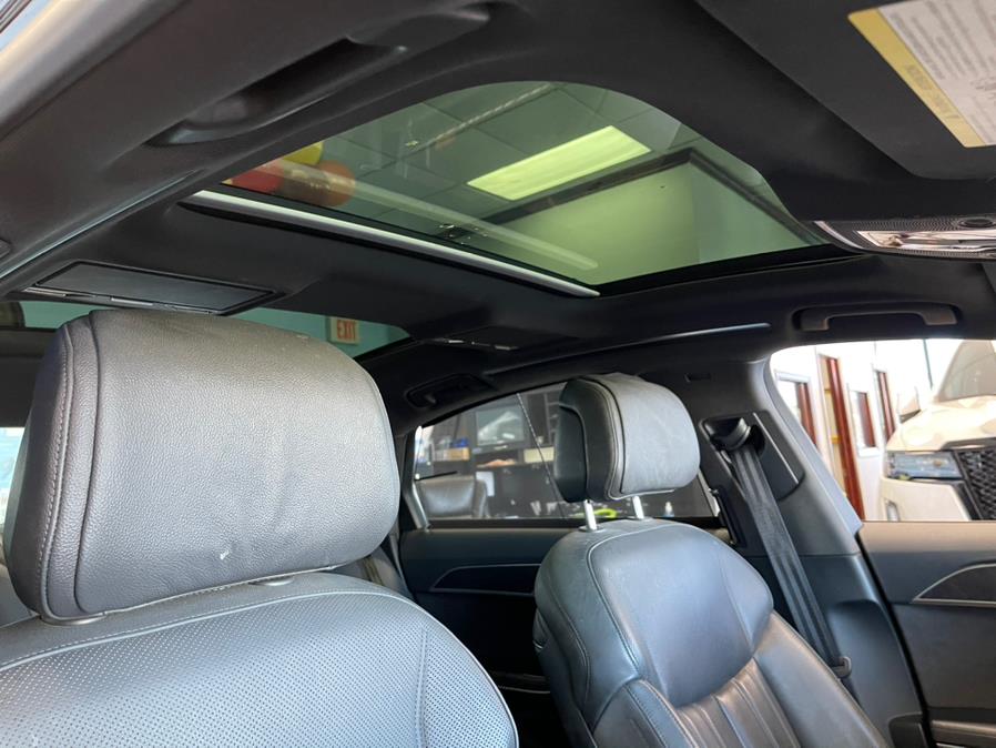 Used Audi A8 L 55 TFSI quattro 2019 | 5 Towns Drive. Inwood, New York Used Audi A8 L 55 TFSI quattro 2019 | 5 Towns Drive. Inwood, New York