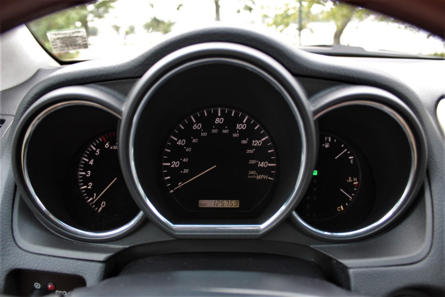 2005 Lexus RX 330 4dr SUV AWD, available for sale in Great Neck, New York | Great Neck Car Buyers & Sellers. Great Neck, New York 2005 Lexus RX 330 4dr SUV AWD, available for sale in Great Neck, New York | Great Neck Car Buyers & Sellers. Great Neck, New York