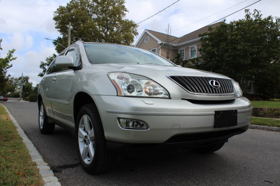 2005 Lexus RX 330 4dr SUV AWD, available for sale in Great Neck, New York | Great Neck Car Buyers & Sellers. Great Neck, New York 2005 Lexus RX 330 4dr SUV AWD, available for sale in Great Neck, New York | Great Neck Car Buyers & Sellers. Great Neck, New York