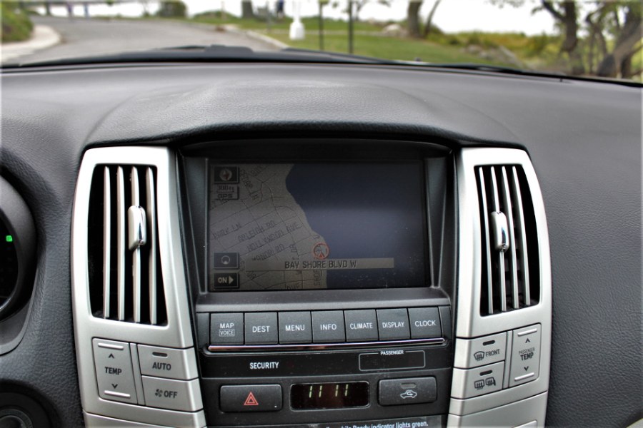 2005 Lexus RX 330 4dr SUV AWD, available for sale in Great Neck, New York | Great Neck Car Buyers & Sellers. Great Neck, New York 2005 Lexus RX 330 4dr SUV AWD, available for sale in Great Neck, New York | Great Neck Car Buyers & Sellers. Great Neck, New York