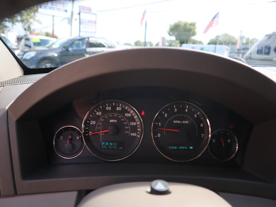 2005 Jeep Grand Cherokee 4dr Limited 4WD, available for sale in Huntington Station, New York | My Auto Inc.. Huntington Station, New York 2005 Jeep Grand Cherokee 4dr Limited 4WD, available for sale in Huntington Station, New York | My Auto Inc.. Huntington Station, New York