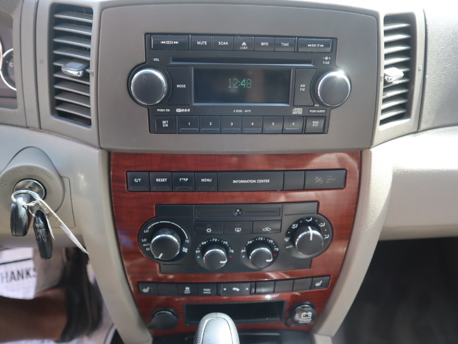 2005 Jeep Grand Cherokee 4dr Limited 4WD, available for sale in Huntington Station, New York | My Auto Inc.. Huntington Station, New York 2005 Jeep Grand Cherokee 4dr Limited 4WD, available for sale in Huntington Station, New York | My Auto Inc.. Huntington Station, New York