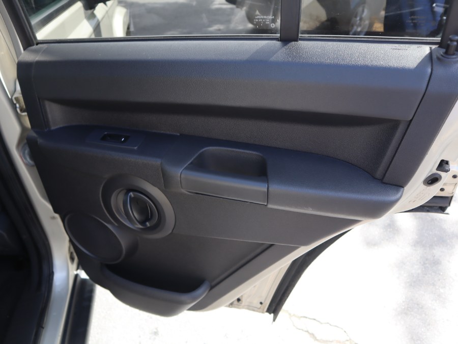 2008 Jeep Commander 4WD 4dr Sport, available for sale in Huntington Station, New York | My Auto Inc.. Huntington Station, New York 2008 Jeep Commander 4WD 4dr Sport, available for sale in Huntington Station, New York | My Auto Inc.. Huntington Station, New York