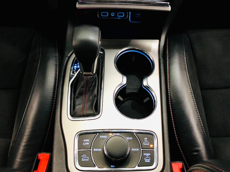Used Jeep Grand Cherokee Trailhawk 4x4 2019 | Luxury Motor Club. Franklin Square, New York Used Jeep Grand Cherokee Trailhawk 4x4 2019 | Luxury Motor Club. Franklin Square, New York