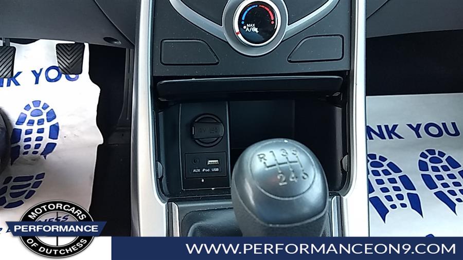 Used Hyundai Elantra 4dr Sdn Man SE (Alabama Plant) 2014 | Performance Motorcars Inc. Wappingers Falls, New York Used Hyundai Elantra 4dr Sdn Man SE (Alabama Plant) 2014 | Performance Motorcars Inc. Wappingers Falls, New York