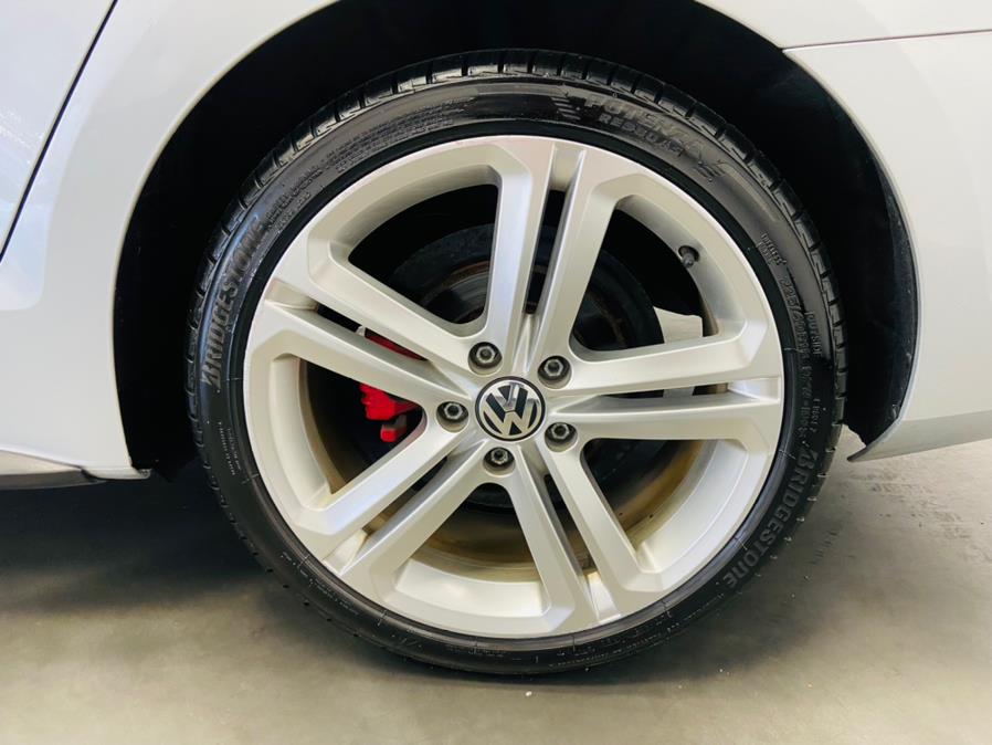 2015 Volkswagen Jetta Sedan 4dr Man 2.0T GLI SE PZEV, available for sale in Linden, New Jersey | East Coast Auto Group. Linden, New Jersey 2015 Volkswagen Jetta Sedan 4dr Man 2.0T GLI SE PZEV, available for sale in Linden, New Jersey | East Coast Auto Group. Linden, New Jersey