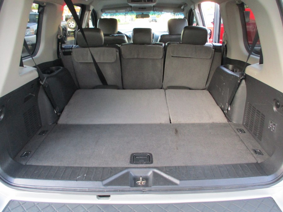 2010 Nissan Armada 4WD 4dr Platinum, available for sale in Suffield, Connecticut | Suffield Auto LLC. Suffield, Connecticut 2010 Nissan Armada 4WD 4dr Platinum, available for sale in Suffield, Connecticut | Suffield Auto LLC. Suffield, Connecticut
