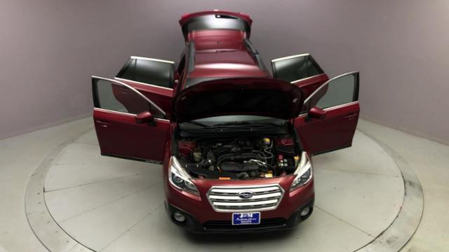 2015 Subaru Outback 4dr Wgn 2.5i Premium PZEV, available for sale in Naugatuck, Connecticut | J&M Automotive Sls&Svc LLC. Naugatuck, Connecticut 2015 Subaru Outback 4dr Wgn 2.5i Premium PZEV, available for sale in Naugatuck, Connecticut | J&M Automotive Sls&Svc LLC. Naugatuck, Connecticut