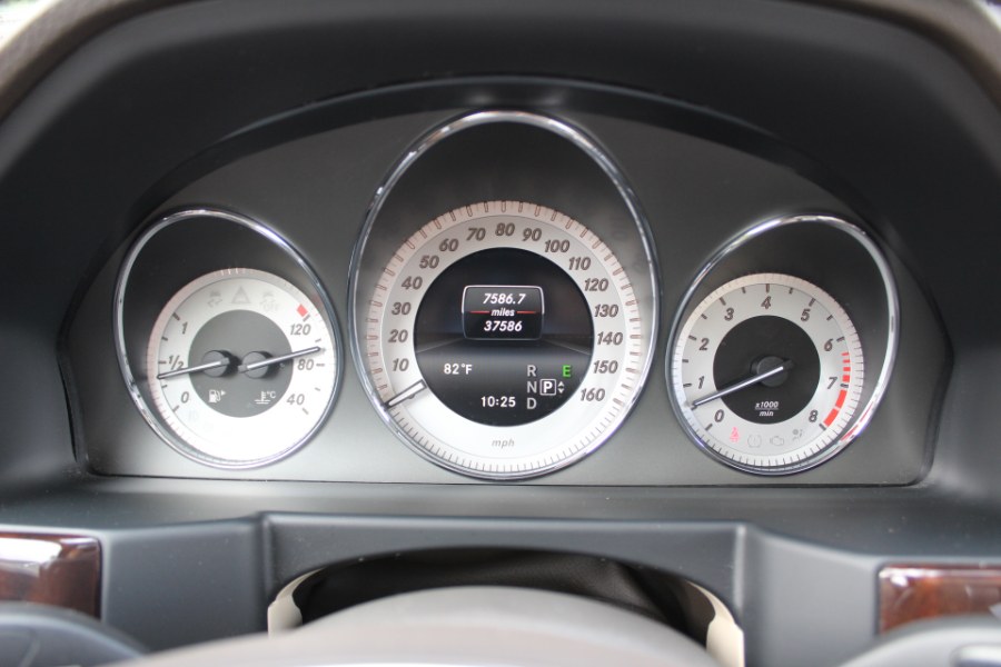 2015 Mercedes-Benz GLK-Class 4MATIC 4dr GLK350, available for sale in Great Neck, New York | Great Neck Car Buyers & Sellers. Great Neck, New York 2015 Mercedes-Benz GLK-Class 4MATIC 4dr GLK350, available for sale in Great Neck, New York | Great Neck Car Buyers & Sellers. Great Neck, New York