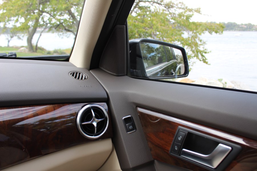 2015 Mercedes-Benz GLK-Class 4MATIC 4dr GLK350, available for sale in Great Neck, New York | Great Neck Car Buyers & Sellers. Great Neck, New York 2015 Mercedes-Benz GLK-Class 4MATIC 4dr GLK350, available for sale in Great Neck, New York | Great Neck Car Buyers & Sellers. Great Neck, New York