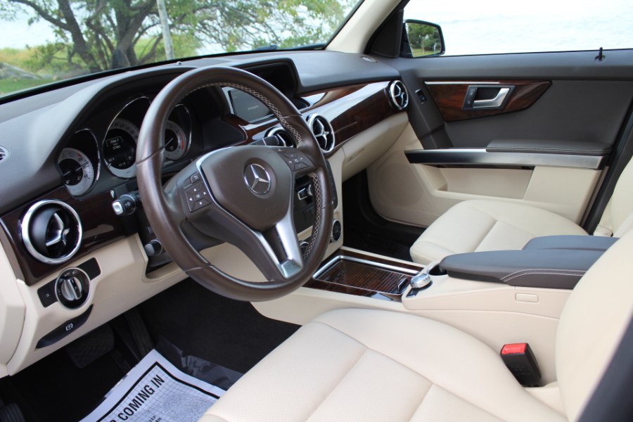 2015 Mercedes-Benz GLK-Class 4MATIC 4dr GLK350, available for sale in Great Neck, New York | Great Neck Car Buyers & Sellers. Great Neck, New York 2015 Mercedes-Benz GLK-Class 4MATIC 4dr GLK350, available for sale in Great Neck, New York | Great Neck Car Buyers & Sellers. Great Neck, New York
