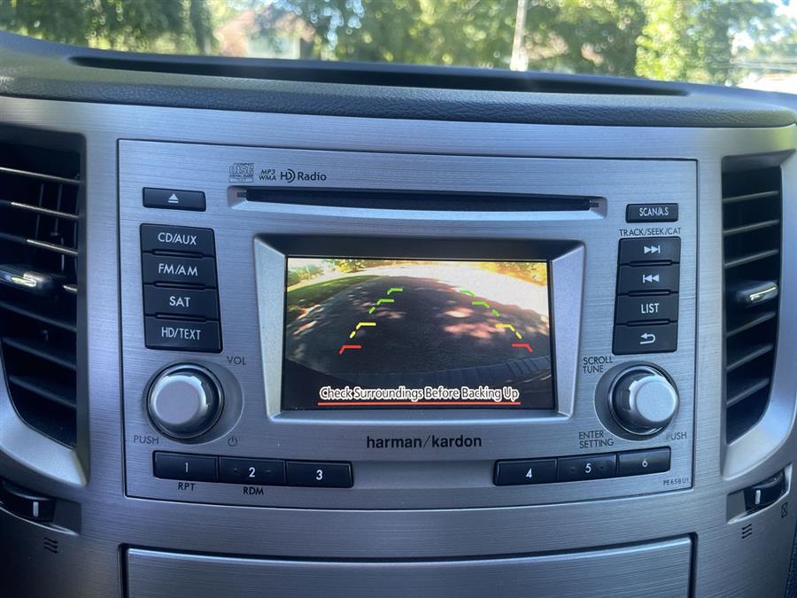 2013 Subaru Outback 4dr Wgn H6 Auto 3.6R Limited, available for sale in Stratford, Connecticut | Wiz Leasing Inc. Stratford, Connecticut 2013 Subaru Outback 4dr Wgn H6 Auto 3.6R Limited, available for sale in Stratford, Connecticut | Wiz Leasing Inc. Stratford, Connecticut