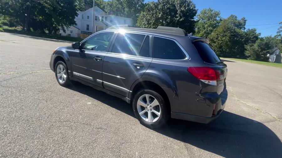 2013 Subaru Outback 4dr Wgn H6 Auto 3.6R Limited, available for sale in Stratford, Connecticut | Wiz Leasing Inc. Stratford, Connecticut 2013 Subaru Outback 4dr Wgn H6 Auto 3.6R Limited, available for sale in Stratford, Connecticut | Wiz Leasing Inc. Stratford, Connecticut