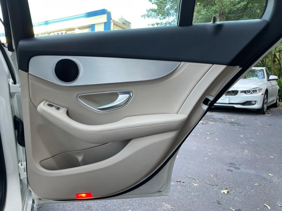 2015 Mercedes-Benz C-Class 4dr Sdn C300 4MATIC, available for sale in Rosedale, New York | Sunrise Auto Sales. Rosedale, New York 2015 Mercedes-Benz C-Class 4dr Sdn C300 4MATIC, available for sale in Rosedale, New York | Sunrise Auto Sales. Rosedale, New York