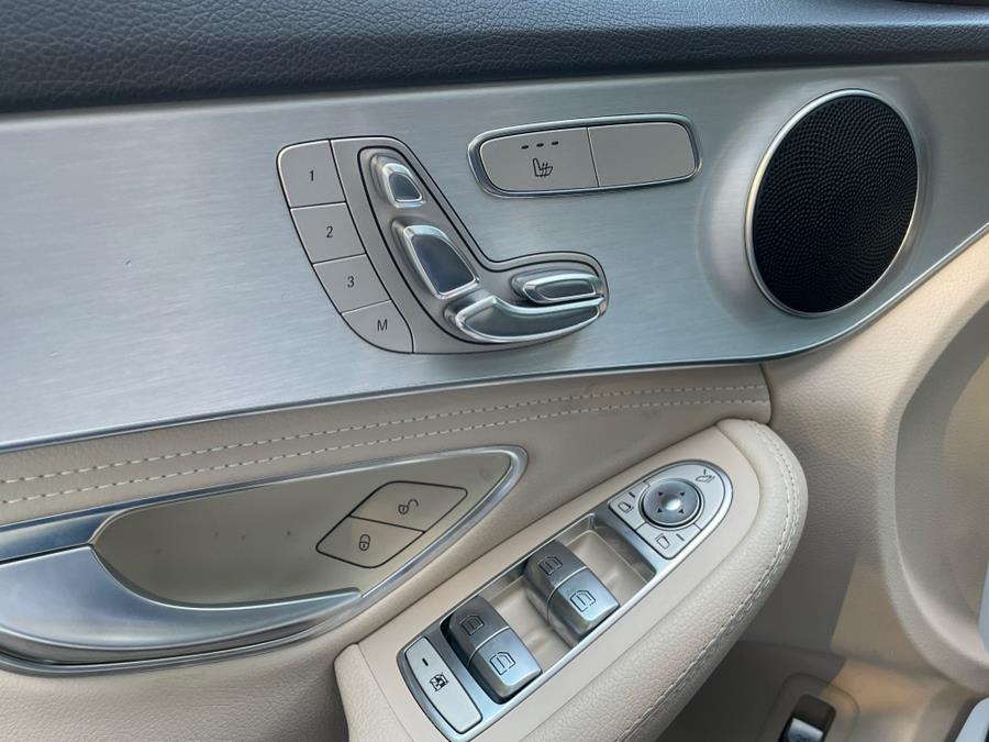2015 Mercedes-Benz C-Class 4dr Sdn C300 4MATIC, available for sale in Rosedale, New York | Sunrise Auto Sales. Rosedale, New York 2015 Mercedes-Benz C-Class 4dr Sdn C300 4MATIC, available for sale in Rosedale, New York | Sunrise Auto Sales. Rosedale, New York