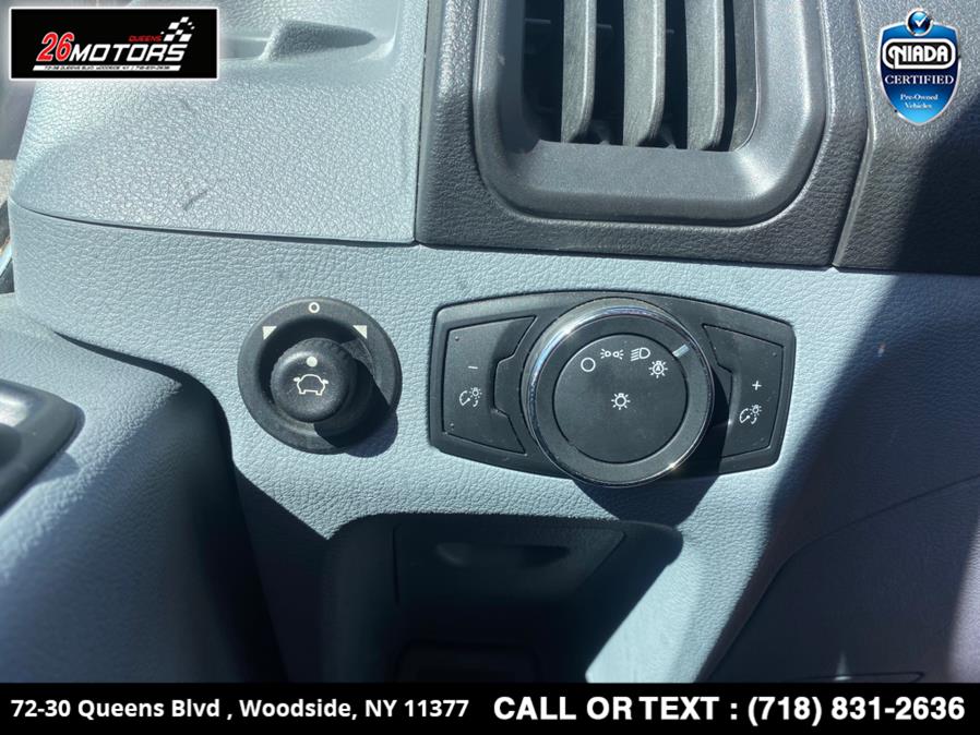 Used Ford Transit Passenger Wagon T-350 148" Med Roof XL Sliding RH Dr 2018 | 26 Motors Queens. Woodside, New York Used Ford Transit Passenger Wagon T-350 148" Med Roof XL Sliding RH Dr 2018 | 26 Motors Queens. Woodside, New York