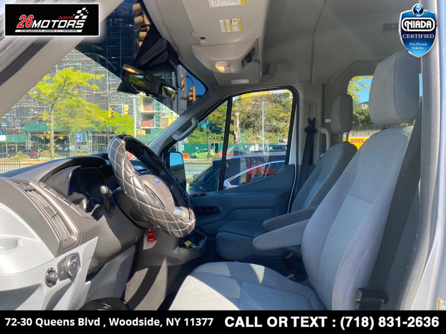 Used Ford Transit Passenger Wagon T-350 148" Med Roof XL Sliding RH Dr 2018 | 26 Motors Queens. Woodside, New York Used Ford Transit Passenger Wagon T-350 148" Med Roof XL Sliding RH Dr 2018 | 26 Motors Queens. Woodside, New York