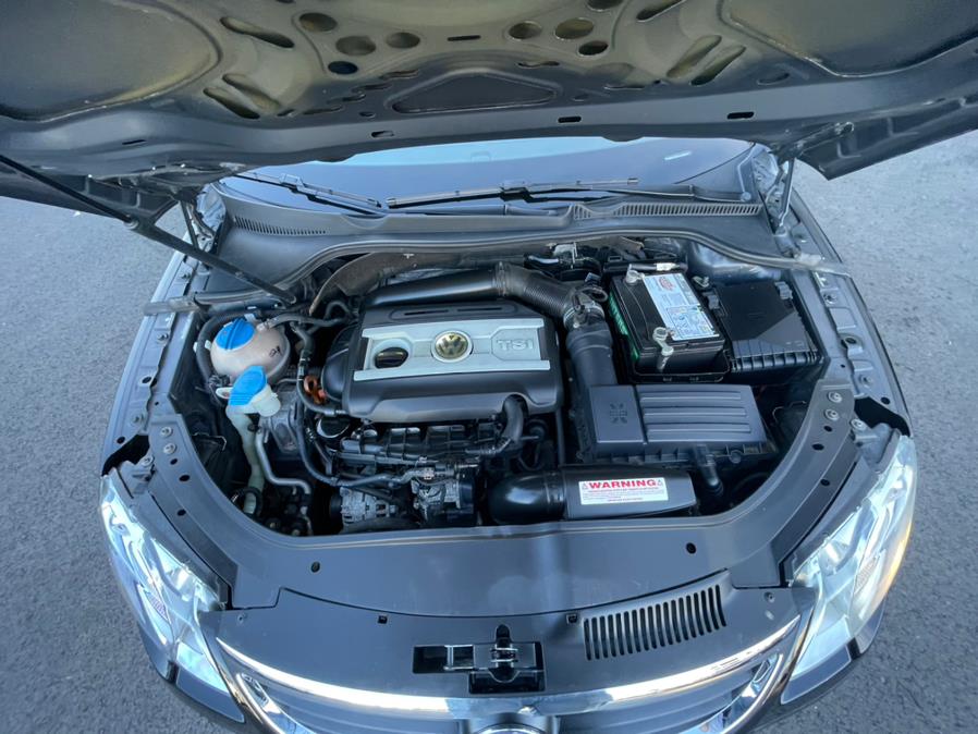 Used Volkswagen Eos 2dr Conv DSG Komfort 2010 | Auto Match LLC. Waterbury, Connecticut Used Volkswagen Eos 2dr Conv DSG Komfort 2010 | Auto Match LLC. Waterbury, Connecticut