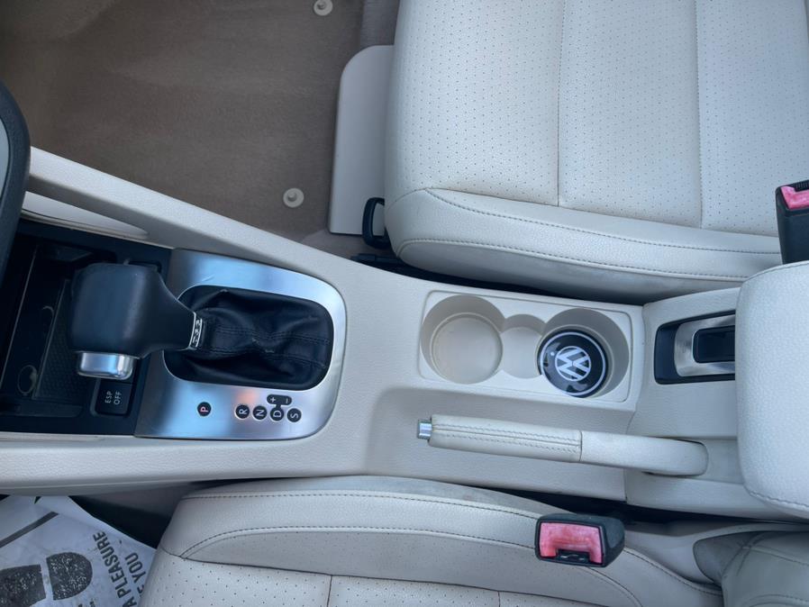 Used Volkswagen Eos 2dr Conv DSG Komfort 2010 | Auto Match LLC. Waterbury, Connecticut Used Volkswagen Eos 2dr Conv DSG Komfort 2010 | Auto Match LLC. Waterbury, Connecticut