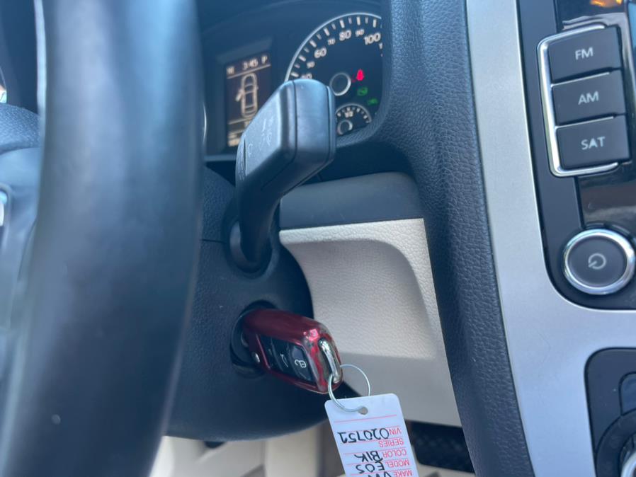 Used Volkswagen Eos 2dr Conv DSG Komfort 2010 | Auto Match LLC. Waterbury, Connecticut Used Volkswagen Eos 2dr Conv DSG Komfort 2010 | Auto Match LLC. Waterbury, Connecticut