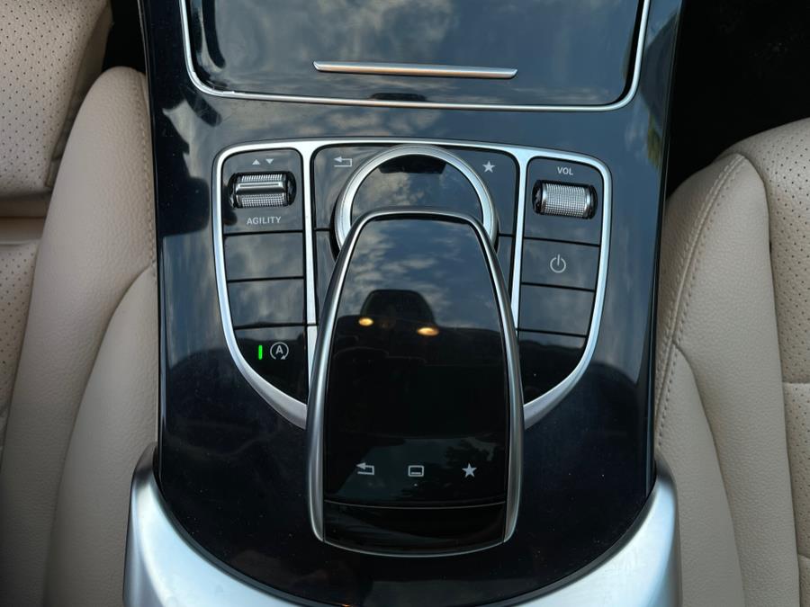 2015 Mercedes-Benz C-Class 4dr Sdn C300 4MATIC, available for sale in Elmont, New York | Sunrise of Elmont. Elmont, New York 2015 Mercedes-Benz C-Class 4dr Sdn C300 4MATIC, available for sale in Elmont, New York | Sunrise of Elmont. Elmont, New York