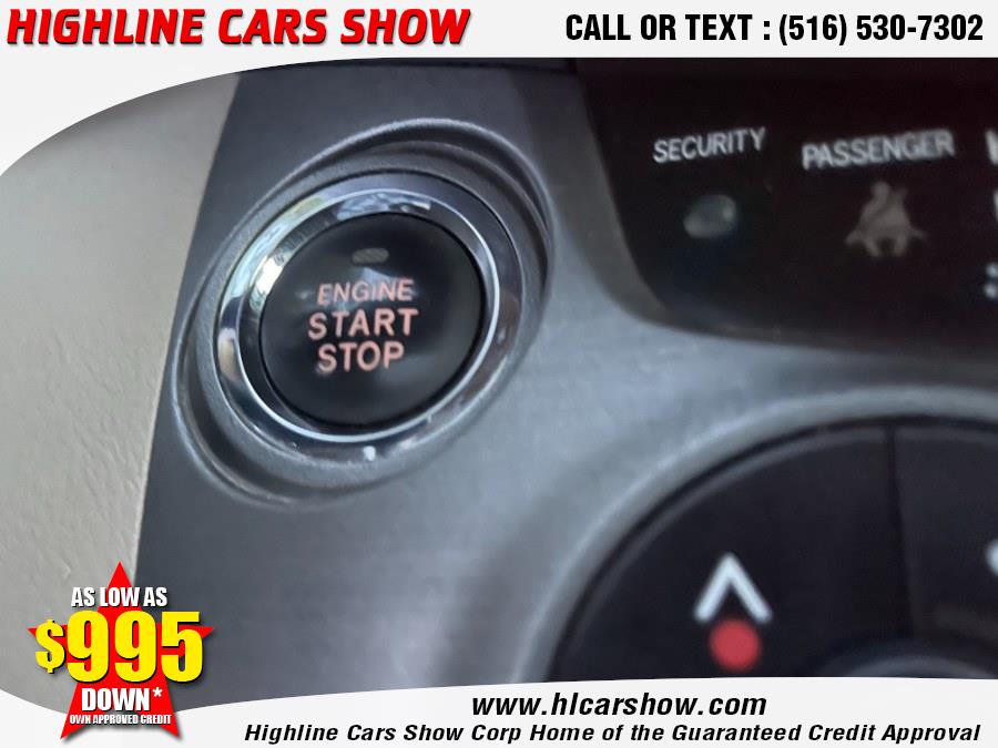 Used Toyota RAV4 4WD 4dr I4 Limited (Natl) 2012 | Highline Cars Show Corp. West Hempstead, New York Used Toyota RAV4 4WD 4dr I4 Limited (Natl) 2012 | Highline Cars Show Corp. West Hempstead, New York